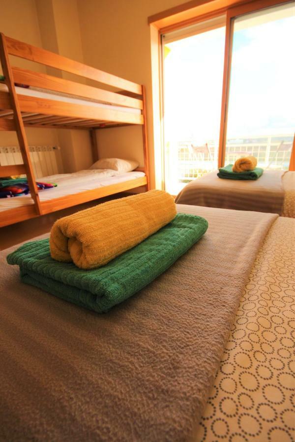 Surf House Baleal Bed & Breakfast Eksteriør bilde